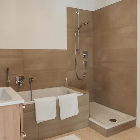 Lägenhet Alb-suite Family Friendly Premium 2br *