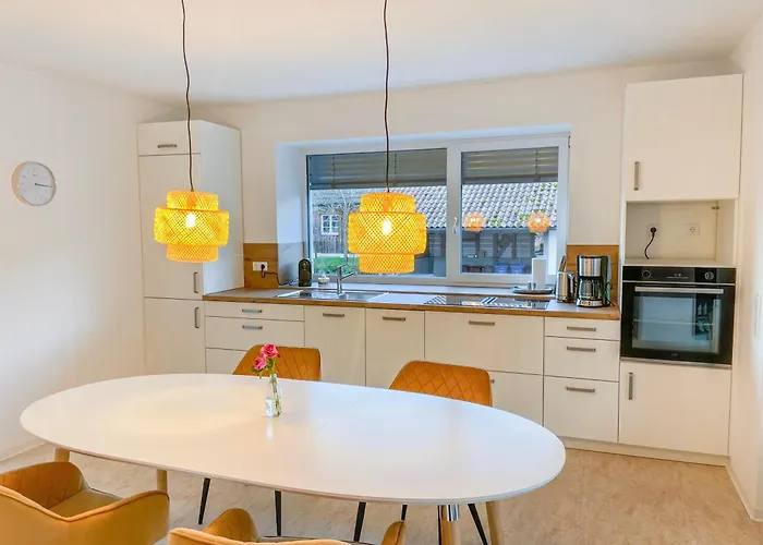 Alb-Suite Family Friendly Premium 2Br Apartment *